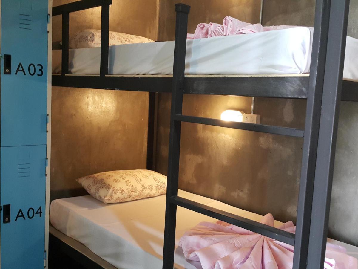 The Guest Hotel Krabi Bagian luar foto