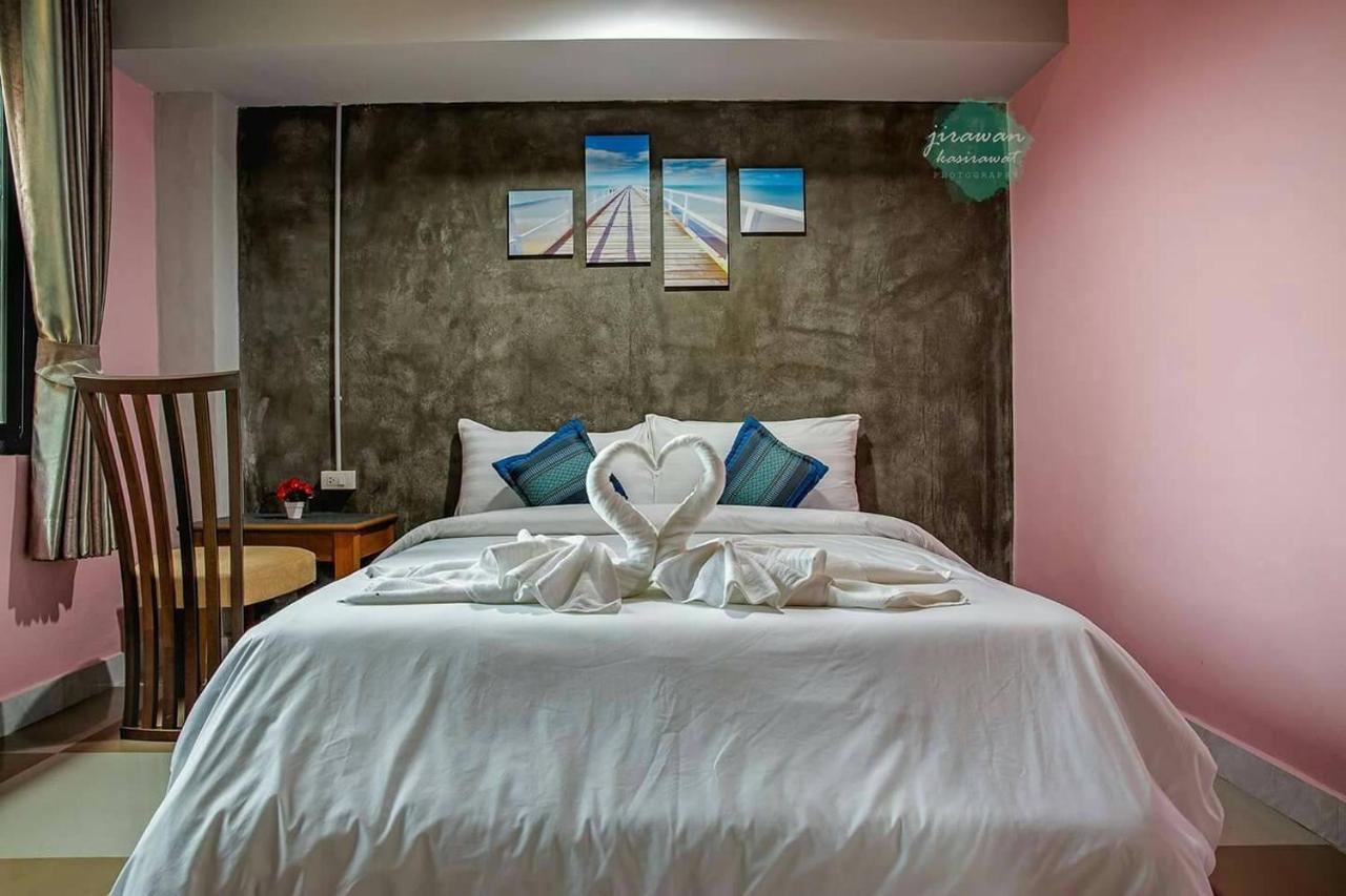 The Guest Hotel Krabi Bagian luar foto