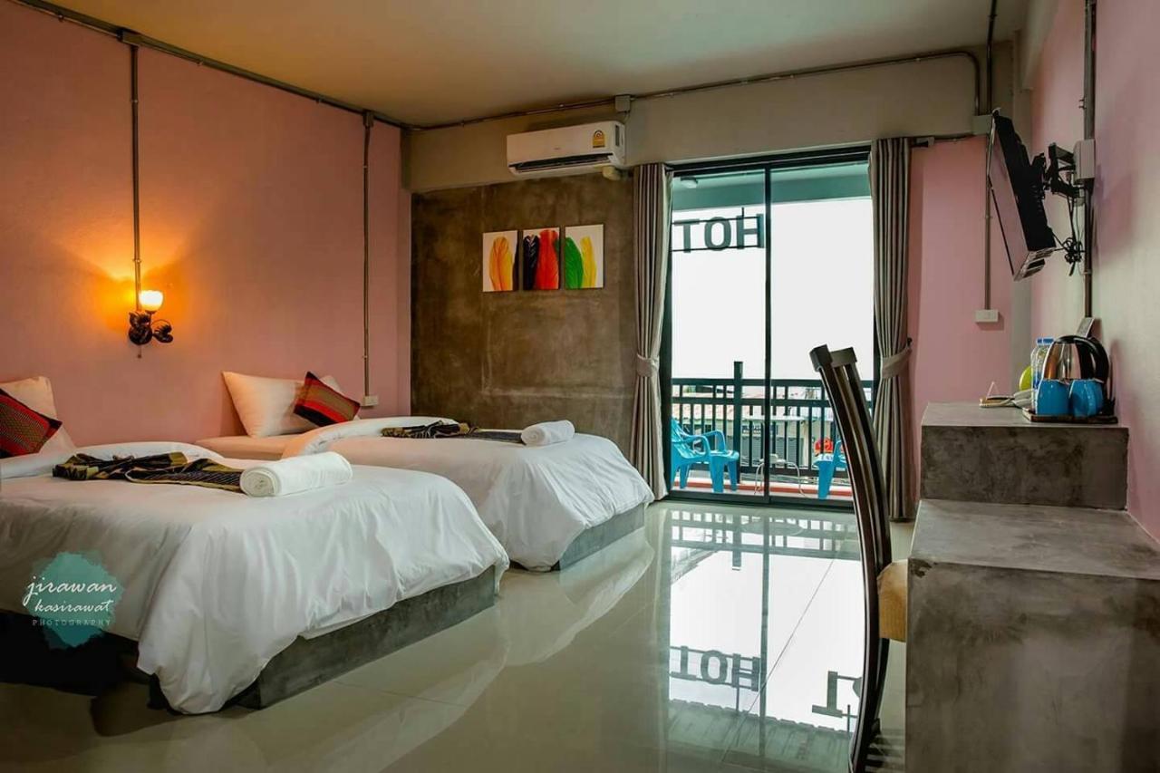The Guest Hotel Krabi Bagian luar foto