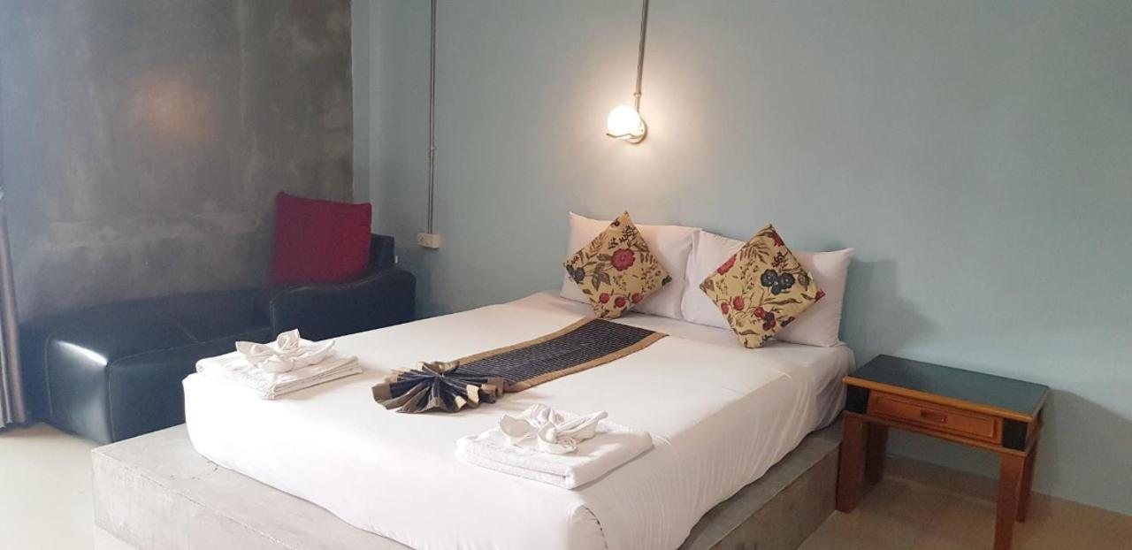 The Guest Hotel Krabi Bagian luar foto